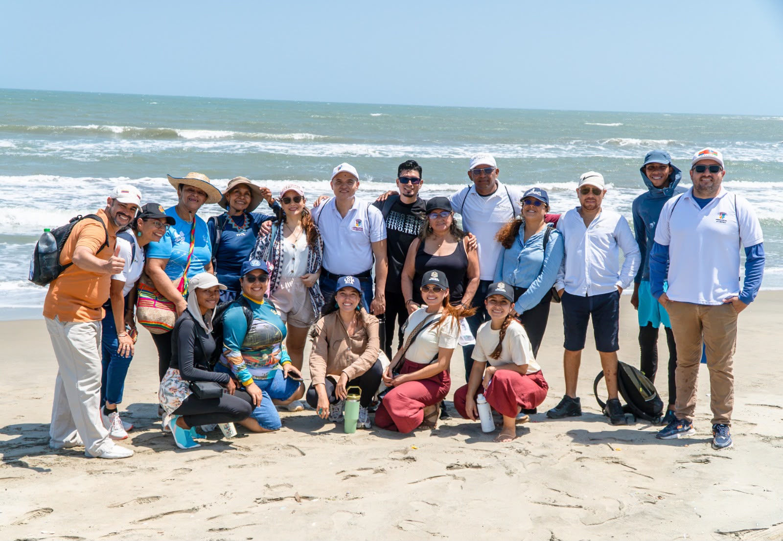 Gobernación abre oportunidades comerciales para el turismo comunitario de Punta Astilleros Gobernación abre oportunidades comerciales para el turismo comunitario de Punta Astilleros