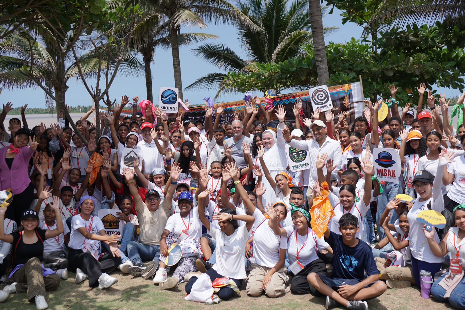 Gobernador Verano lideró jornada de inmersión en inglés con 200 estudiantes del sur del Atlántico