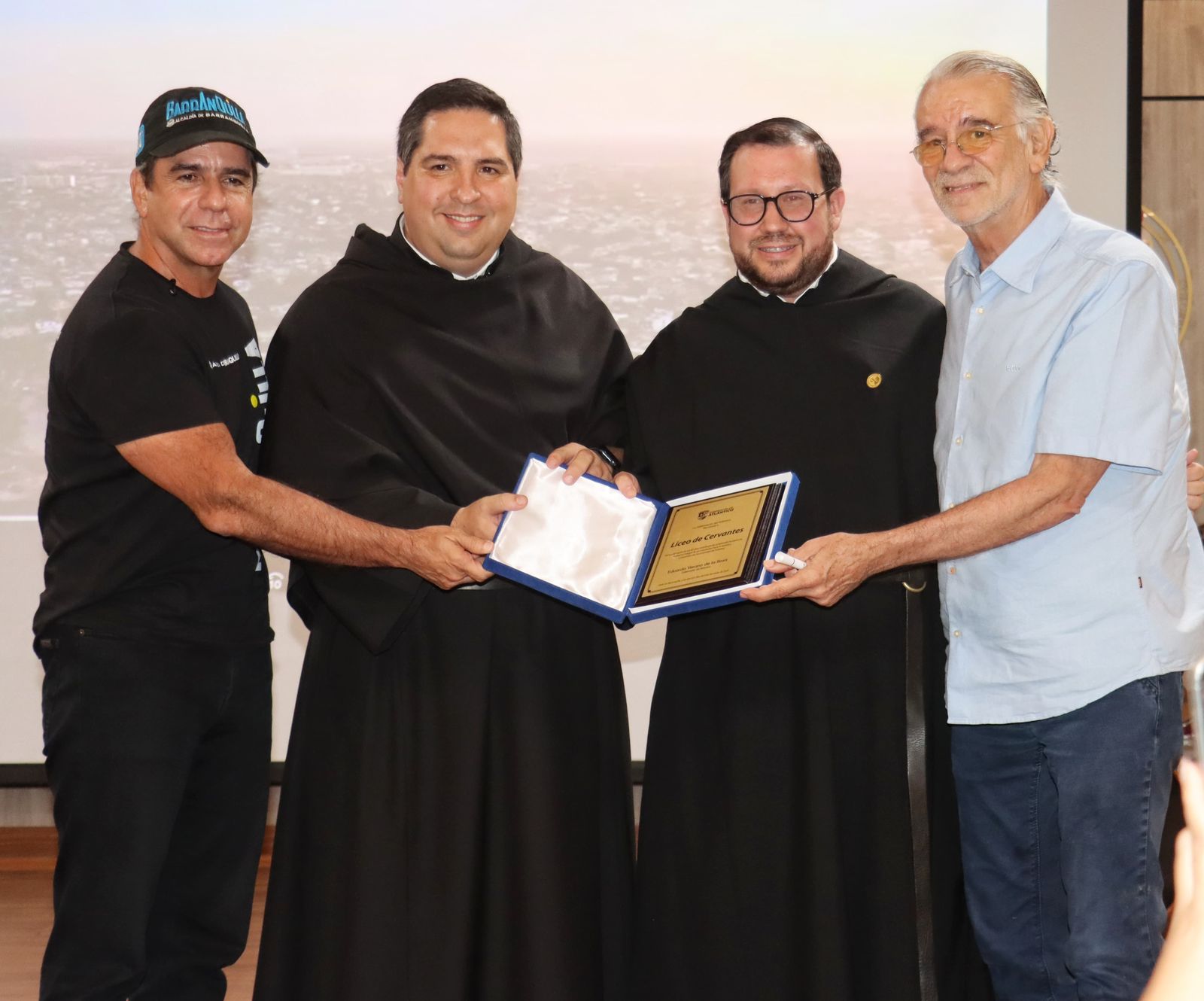 Gobernación del Atlántico destaca transformación educativa en los 60 años del Liceo de Cervantes Gobernación del Atlántico destaca transformación educativa en los 60 años del Liceo de Cervantes