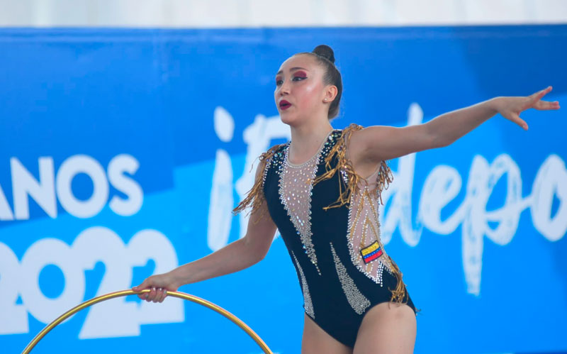 Fotografía de atleta del Atlántico en gimnasia rítmica