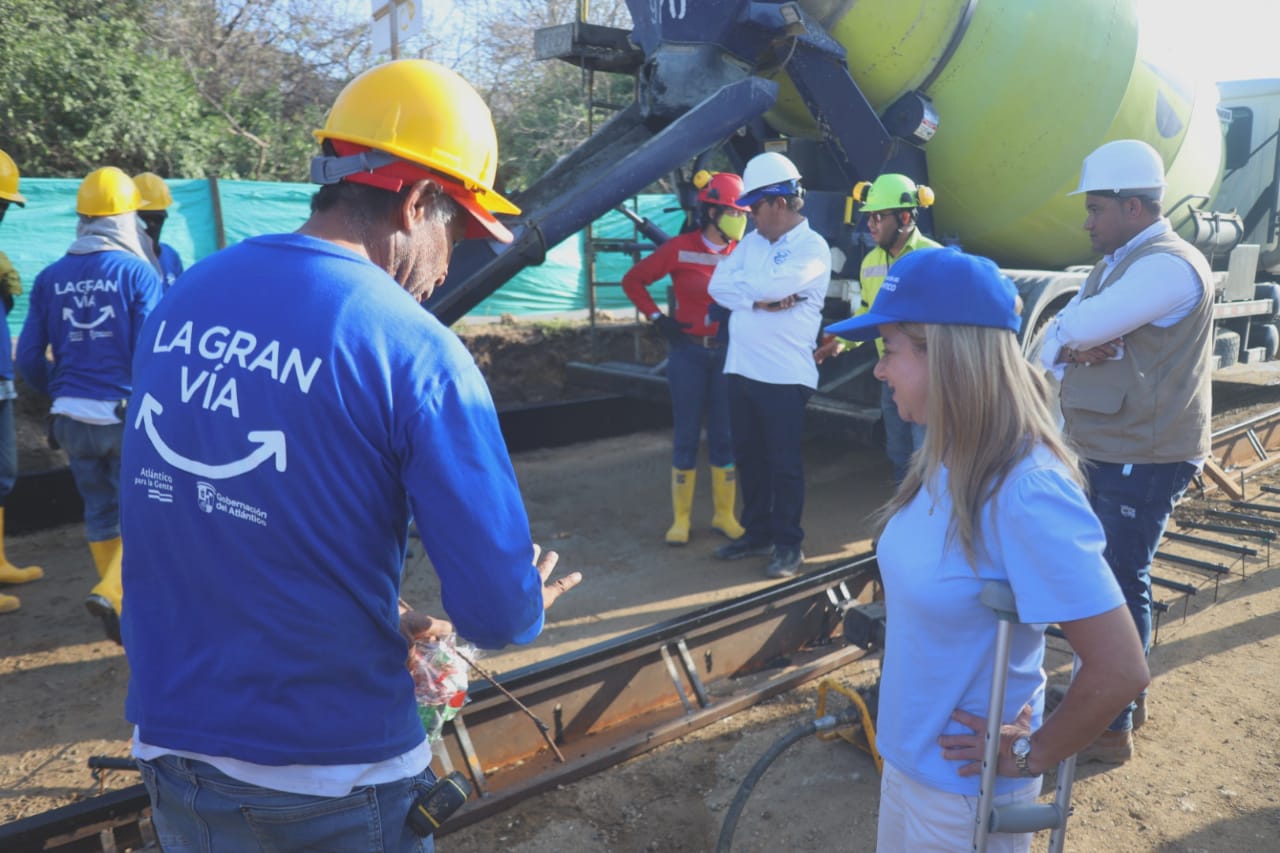 Atlantico Arranco la pavimentacion de la Unidad Funcional 2 de la Gran Via