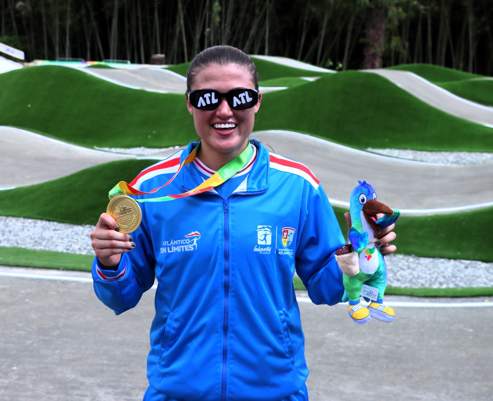 Atlántico en lo más alto del podio del BMX: oro con Bolle y plata con Fayad Atlantico Atlantico en lo mas alto del podio del BMX