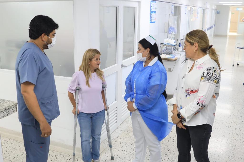 La Gobernadora del Atlántico visitó la obra del nuevo puesto de salud de Mundo Feliz, en el municipio de Galapa, que integra un grupo de nuevas infraestructuras que en próximas semanas se pondrán al servicio de poblaciones rurales del departamento. Atlantico 9 nuevos puestos de salud