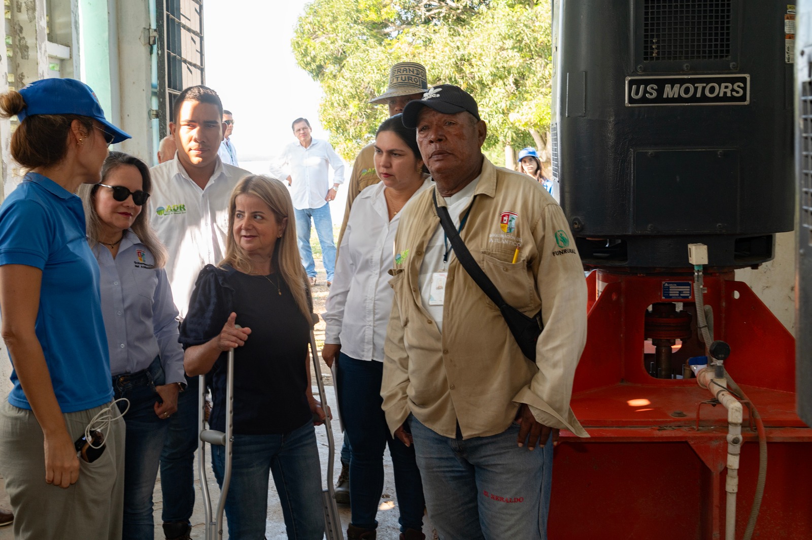 La Gobernadora anunció los recursos para poner en marcha la fase uno del distrito de riego de Suan - Santa Lucía, con el fin de que los agricultores cuenten con el agua necesaria para los cultivos de los proyectos agrícolas impulsados por la Gobernación. Atlantico eficiencia del distrito de riego de Suan - Santa Lucia