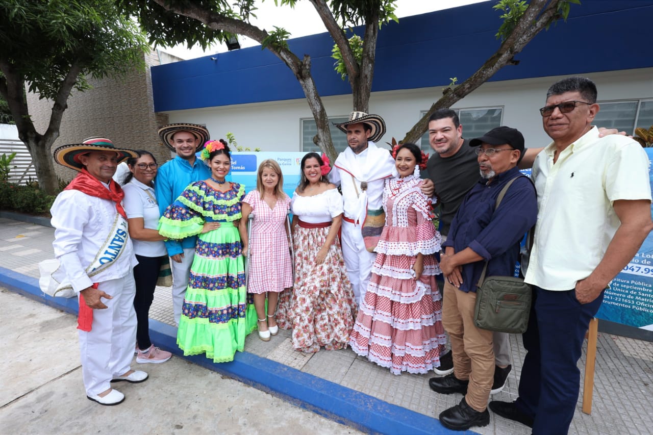 la Gobernación y la Alcaldía, se adquirió el predio San Antonio lote 1, para avanzar en el proyecto del Centro de la Cultura, Artes y Tradiciones que se habilitará para eventos culturales. Atlantico lote para que Santo Tomas pueda realizar su Carnaval y Reinado Intermunicipal