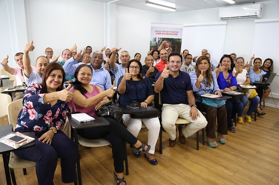 Secretario de Educación, Dagoberto Barraza en Semana de Desarrollo Institucional
