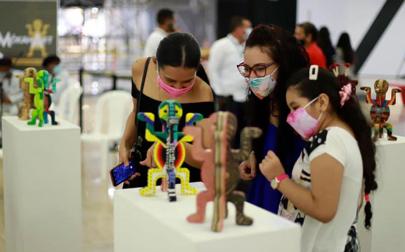 MokanArt entra en su recta final: 80 artistas plásticos del Atlántico exhiben sus obras ante los barranquilleros