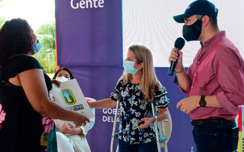 Con el nuevo convenio suscrito entre el Departamento, la Alcaldía de Soledad y el Minvivienda, se ejecutarán un total de 2.200 mejoramientos de vivienda en este municipio.